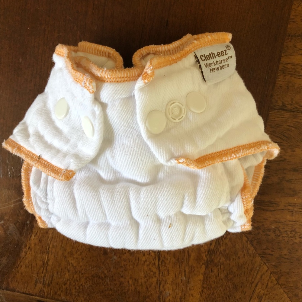 Newborn cloth diapers